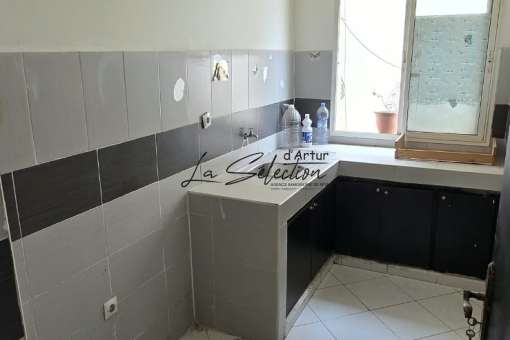 Appartement dernier étage vide à Louer